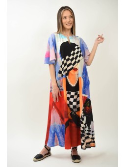 Carusel Cromatic Rochie cu Amplitudine Accente Urbane Detalii Picturale