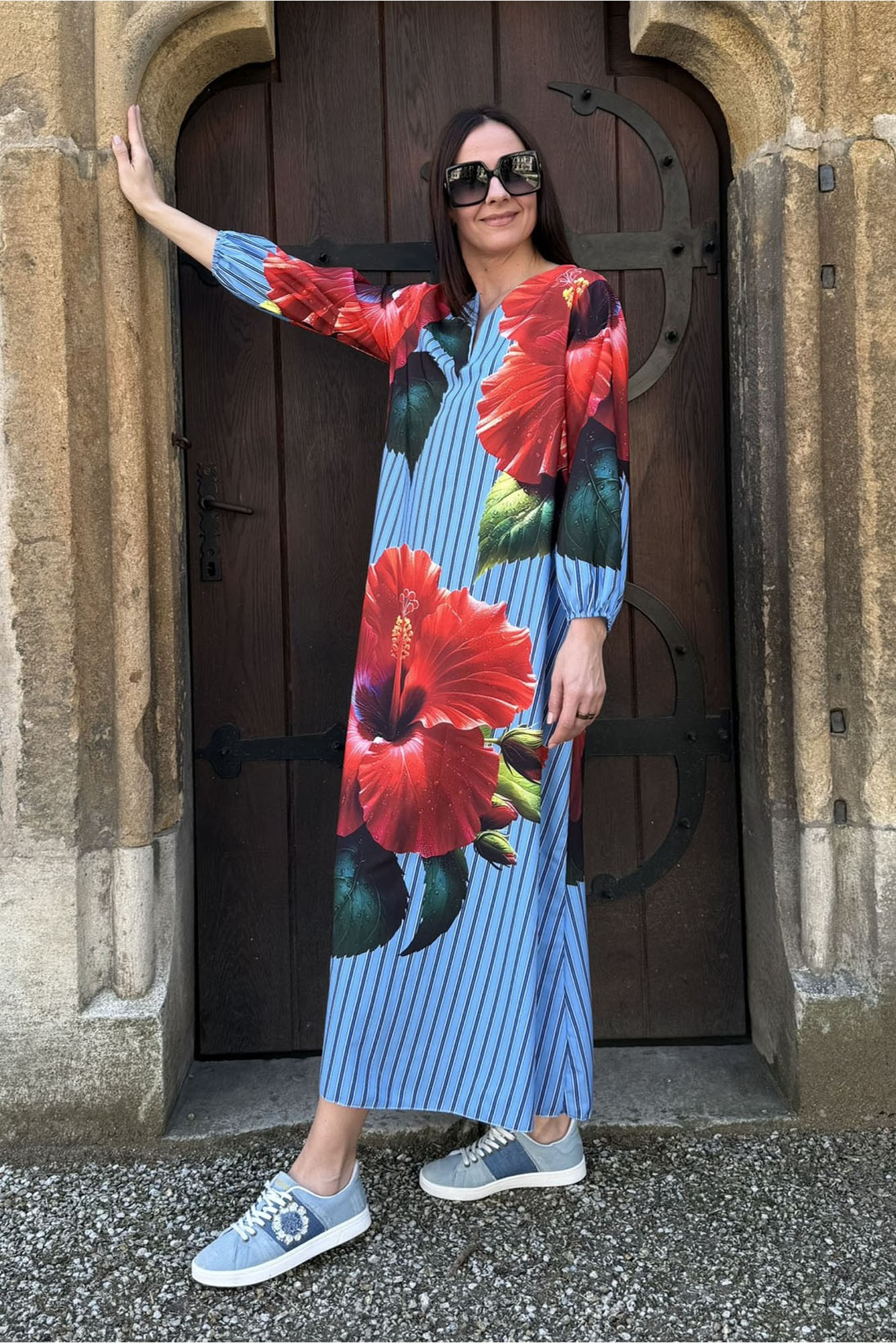 Made in Italy Rochie Maxi cu Buzunare Hibiscus Stripes pentru un Look Casual de Zi