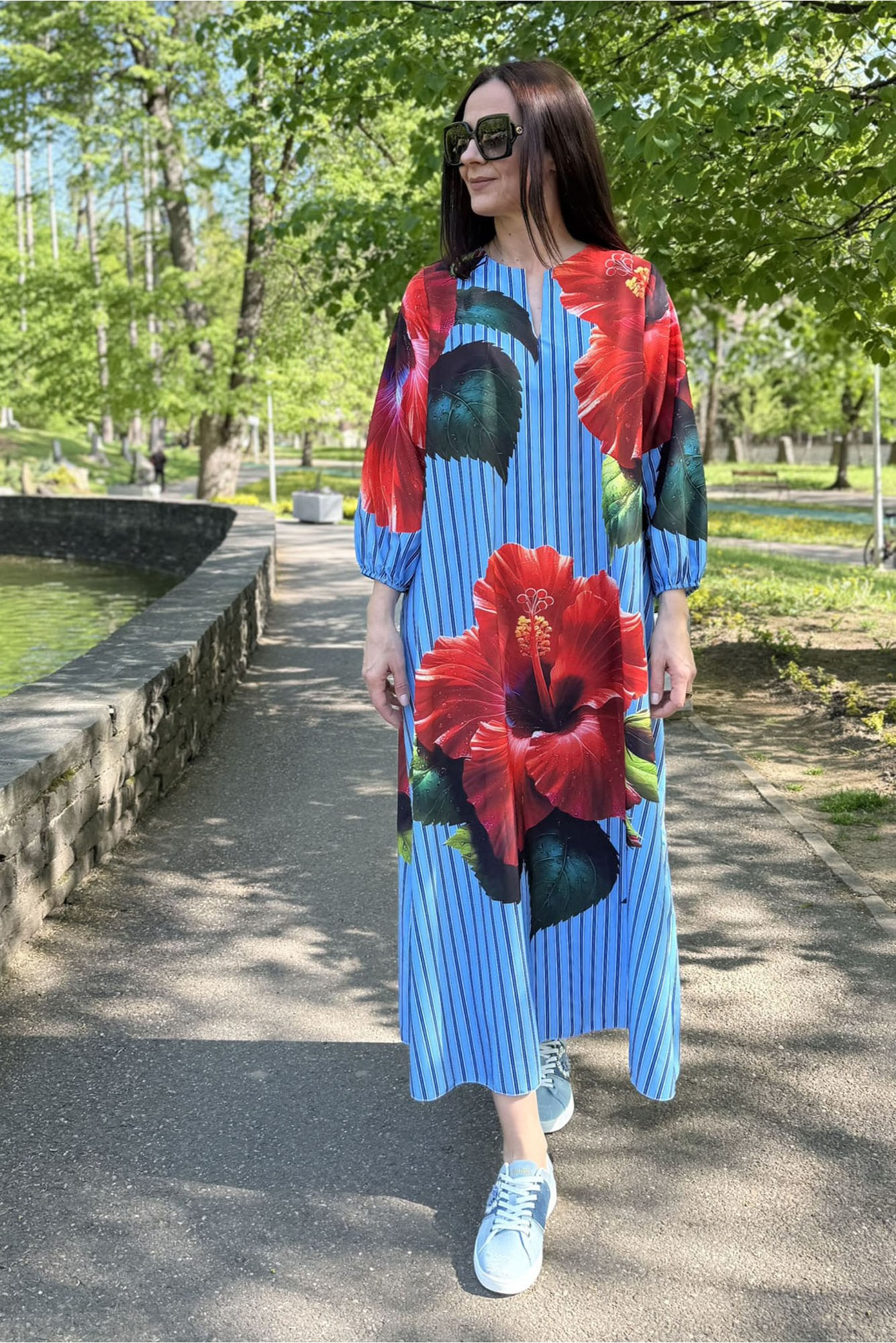 Made in Italy Rochie Maxi cu Buzunare Hibiscus Stripes pentru un Look Casual de Zi